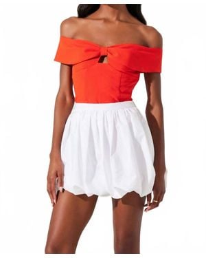 Astr Telayna Off Shoulder Bow Top - White