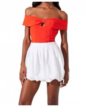 Astr Telayna Off Shoulder Bow Top - White