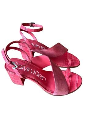 Calvin Klein Coleen Croc Embossed Vip Kid Suede Sandal - Pink