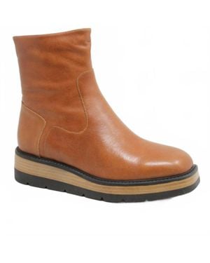 DJANGO & JULIETTE Tiran Boot - Brown