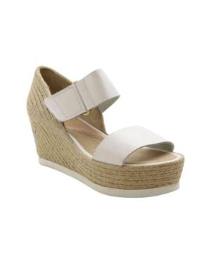 Andre Assous Gretta Platform Wedge Sandal - Metallic