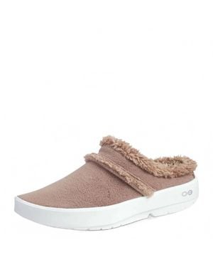 OOFOS Oocoozie Mule Shoe - Pink