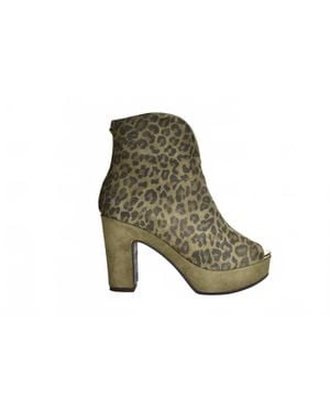 Cordani Tabbi Peep-Toe Bootie - Green