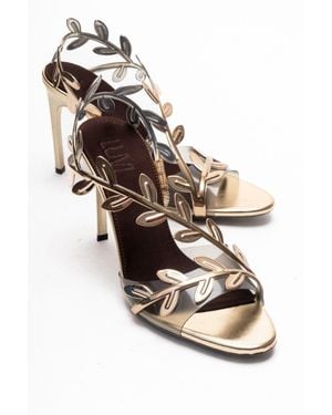 Prologue Shoes Carvelli Stiletto Pump - Metallic