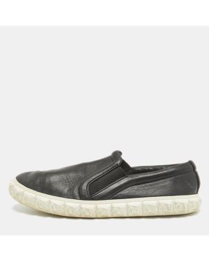 Stuart Weitzman Leather Slip On Sneakers - Black