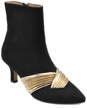 Adrienne Vittadini Pazzi Bootie - Black