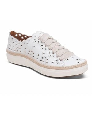 Aetrex Charlotte Lace Up Sneaker - White