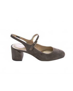 Vaneli Clare Sandal - Gray