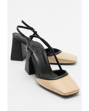 Prologue Shoes Rivie Raffia Square Toe Block Heel Pump - Black