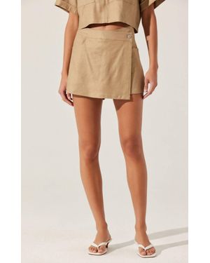 Astr Deborah Linen Blend Safari Skort - Natural