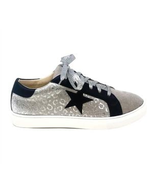 Camel Threads Lone Star Leopard Sneakers - Gray