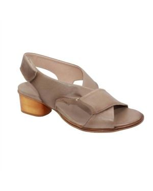 Eric Michael Isla Sandal - Brown