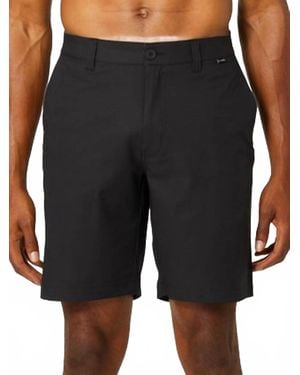 Travis Mathew Starnes Shorts - Black