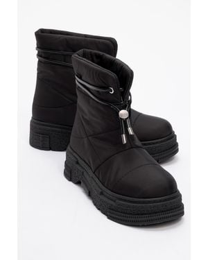 Prologue Shoes Mesta Boot - Black