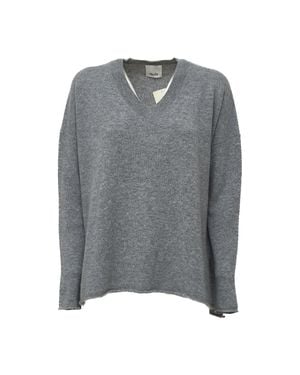 Allude V-Neck Cashmere Sweater With Side Slits - Gray