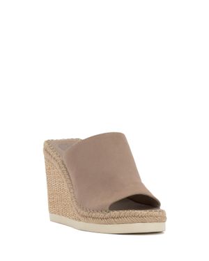 Vince Camuto Brissia M - White