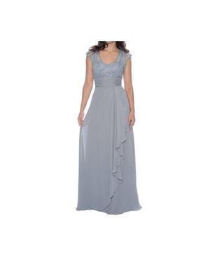 Decode 1.8 Lace Cap Sleeve Brooch Detail Evening Dress - Gray