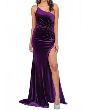 Dancing Queen Velvet One-Shoulder Gown With Side Ruching - Purple