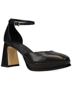 Pelle Moda Dolli Leather Pump - Black