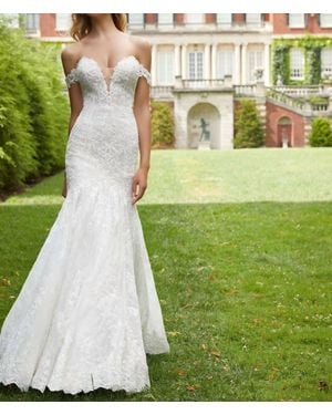 Mori Lee Pasiphae Frosted Alencon Lace Dress - Green