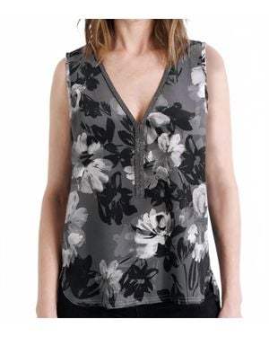 Go> By Go Silk Go Off The Chain Shell Top - Black