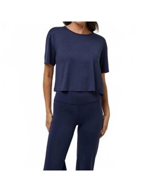 Travis Mathew Skyloft Light Celestia Short Sleeve Tee - Blue