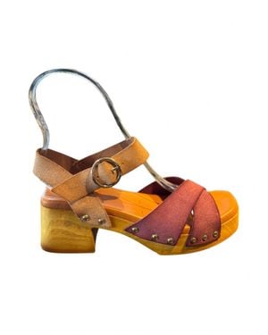 BTU by Bertuchi Emma Wooden Platform Sandal - Orange