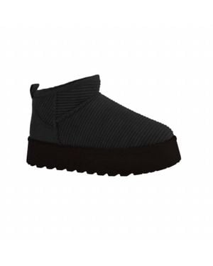 Chinese Laundry Yarroh Corduroy Bootie - Black