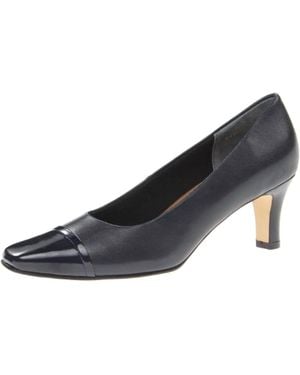 the walking cradle co. Race Dress Pump - Black