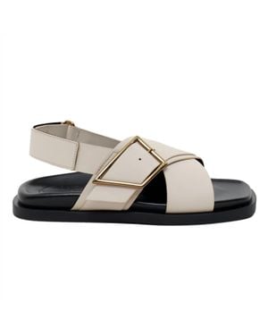 Closed Leather Sandals - Brown