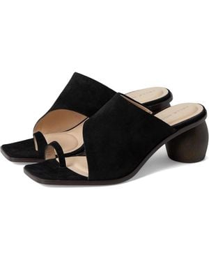 Pelle Moda Lahni Slide Leather Toe Loop Block Heel Sandal Ver767 - Black