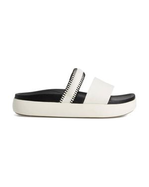 Olukai Pae Leather Sandal - White