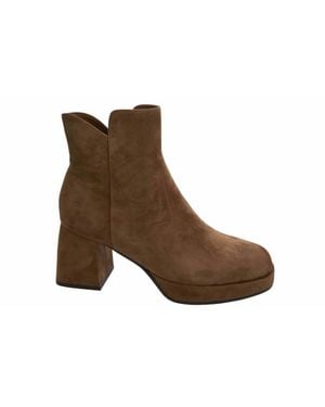 Vaneli Valse Boot - Black