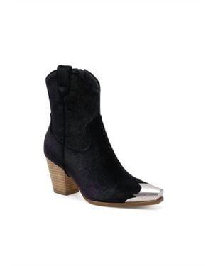 BEAST FASHION Dakota Velvet Western Booties - Black
