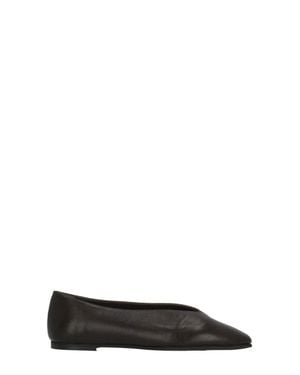 Poeve Reese Leather Flats - Black