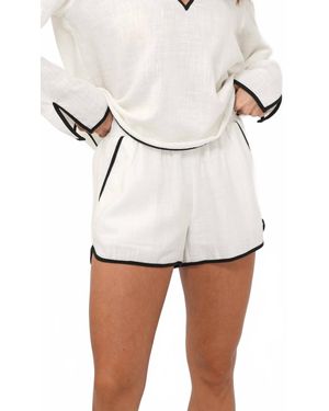 Greylin Beverly Linen Dolphin Hem Shorts - White