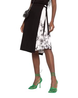 Ferragamo Pleated Silk Skirt - Black