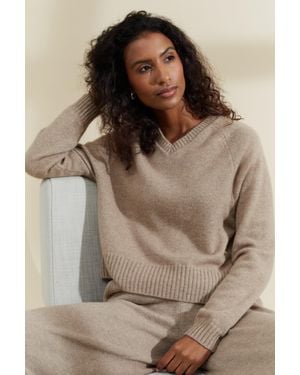 Chinti & Parker Warm-Oatmeal Pure Cashmere V-Neck Sweater - Brown