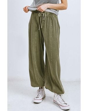 TRUEDAMES A Chill Moment Jogger Pants - Green