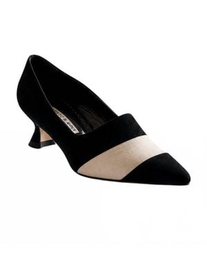 Manolo Blahnik Yeli Suede Pumps - Black
