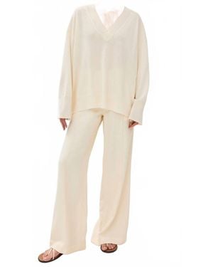 SABLYN Nylah Cashmere Boyfriend V-Neck Sweater - Natural