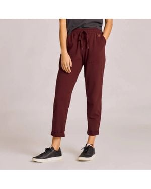 Life Is Good. Solid Crusher Flex Pant - Red