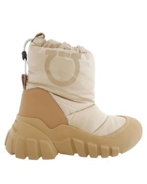 Ferragamo Ferragamo Deode Gancini Padded Ski Boots, Size 7 C - Natural