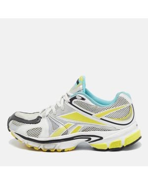 Vetements Spike Runner 200 - White