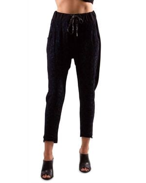 Gigi Moda Terza Lace Cropped Pants - Black