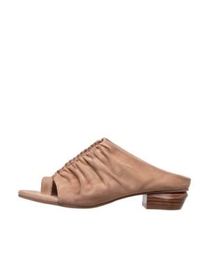 Antelope Lalana Heel Mules - Brown