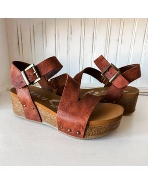 Very G Shayne Wedge Sandal - Brown