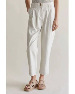 Crescent Marcello Linen Pleated Pant - White