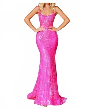 Clarisse Fitted Mermaid Gown With Sequins - Pink