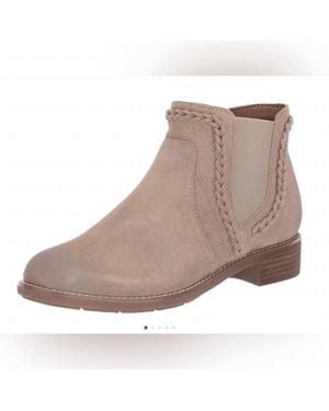 Earth Nika Casual Bootie - Brown